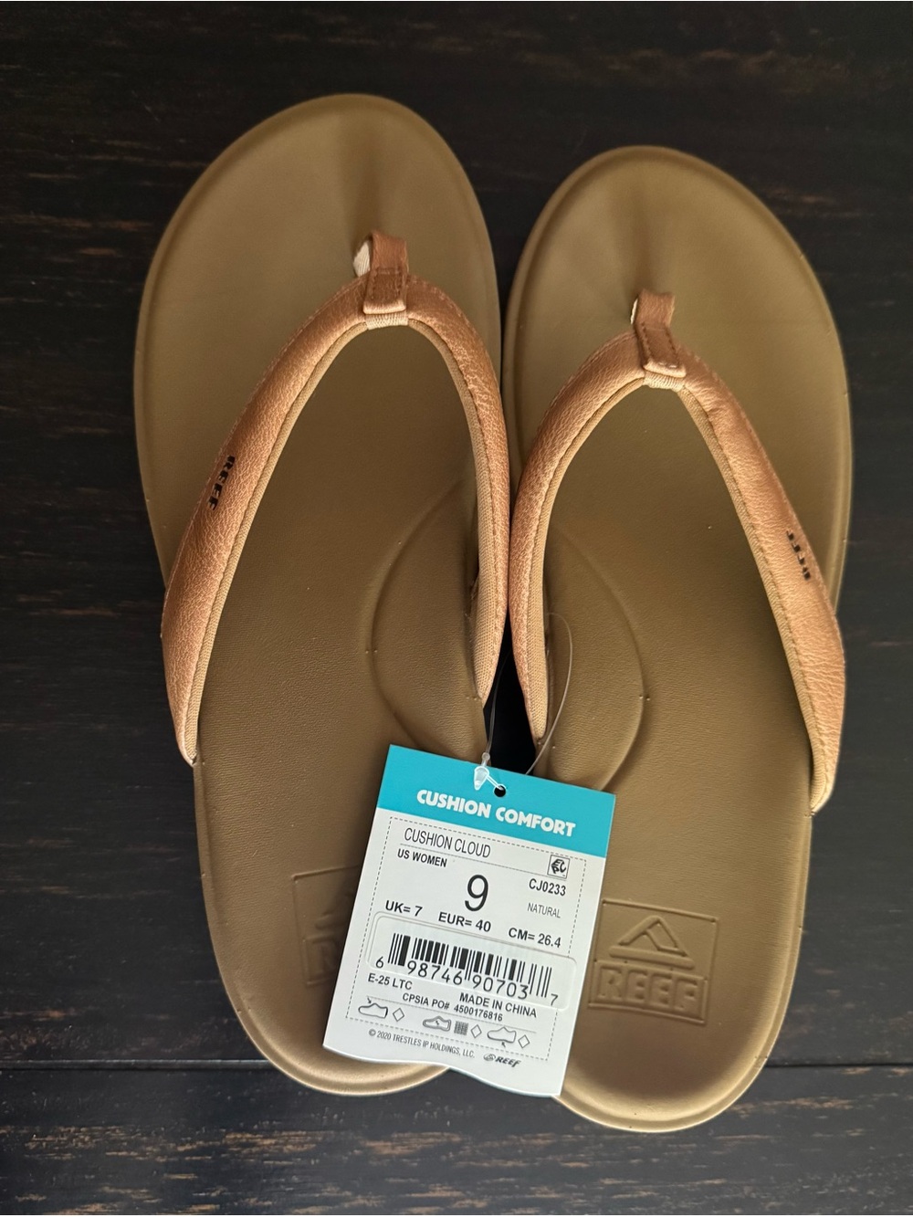 NWT! Reef Women's Cushion Cloud Natural Flip-Flop size 9 - Picture 4 of 5